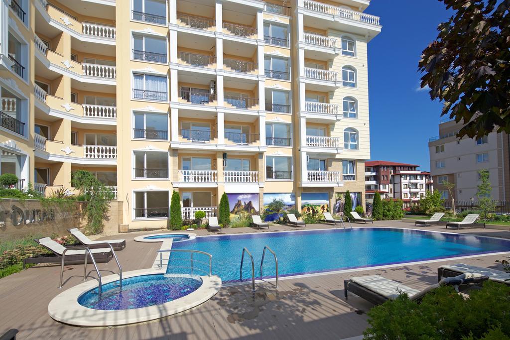 Villa Sardinia And Spa Sveti Vlas Εξωτερικό φωτογραφία