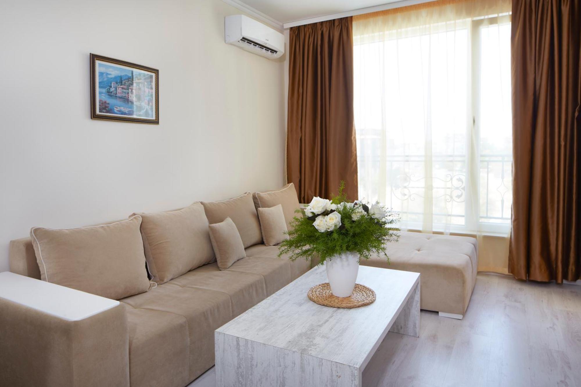 Villa Sardinia And Spa Sveti Vlas Εξωτερικό φωτογραφία