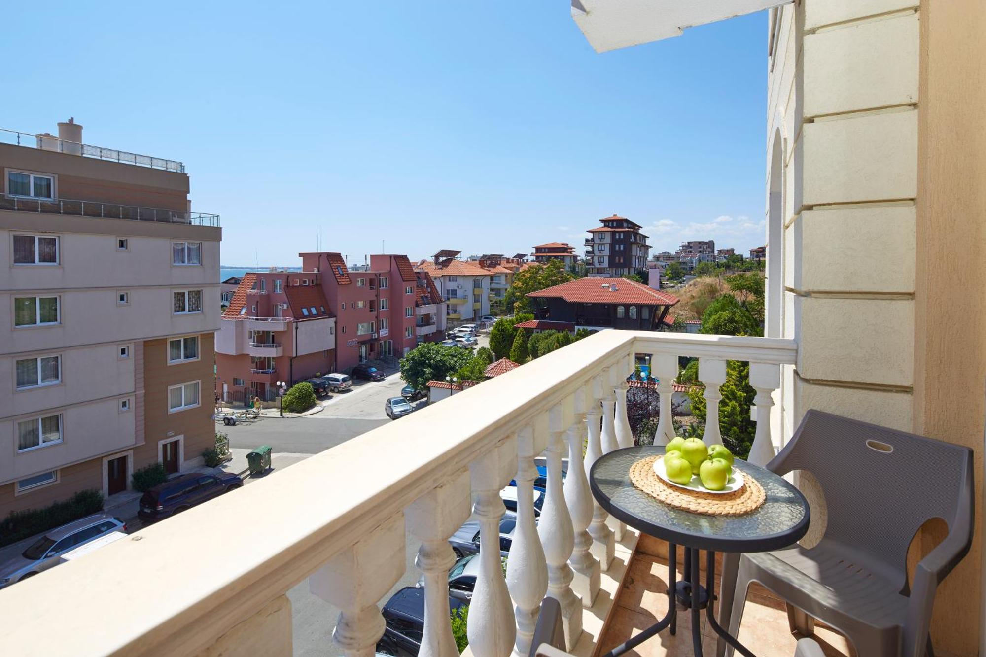 Villa Sardinia And Spa Sveti Vlas Εξωτερικό φωτογραφία